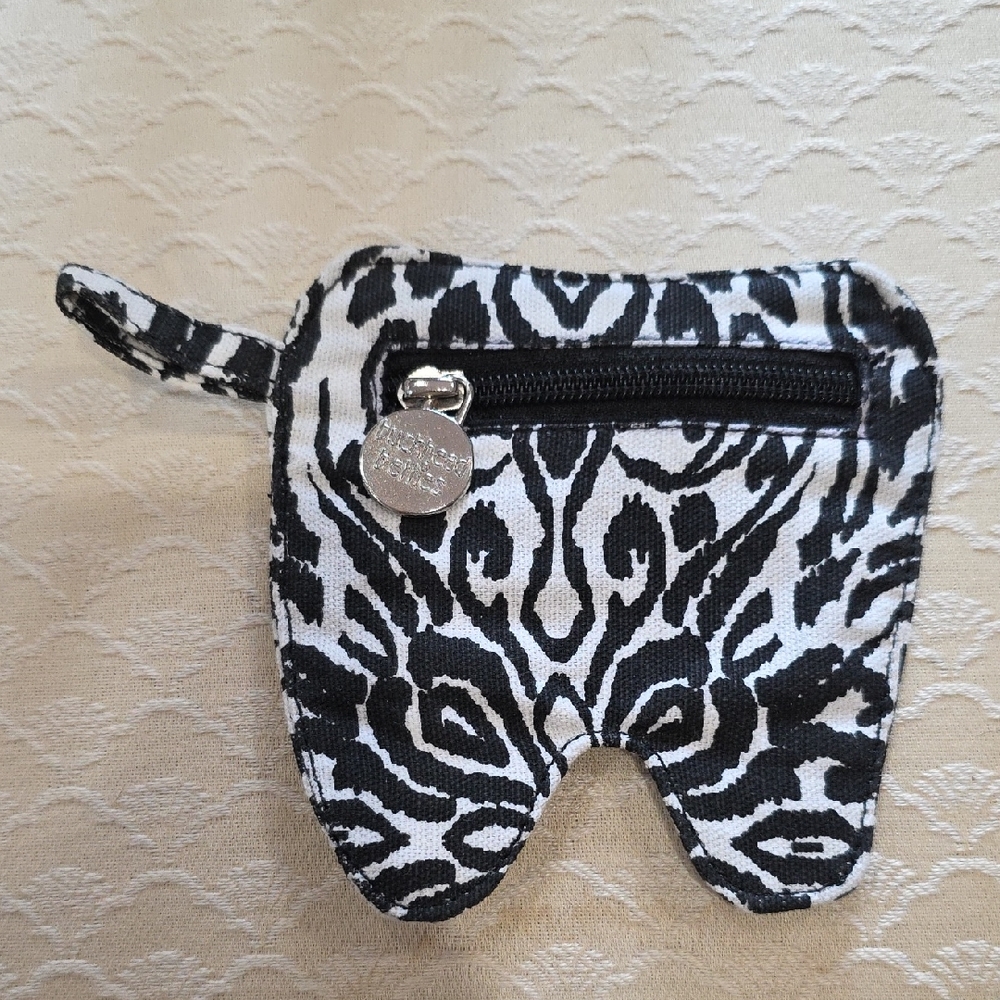 Black and White Patterned Clutch